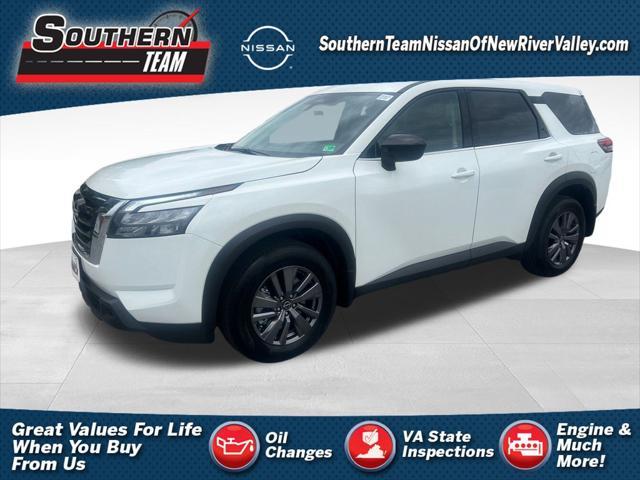 new 2025 Nissan Pathfinder car, priced at $36,933