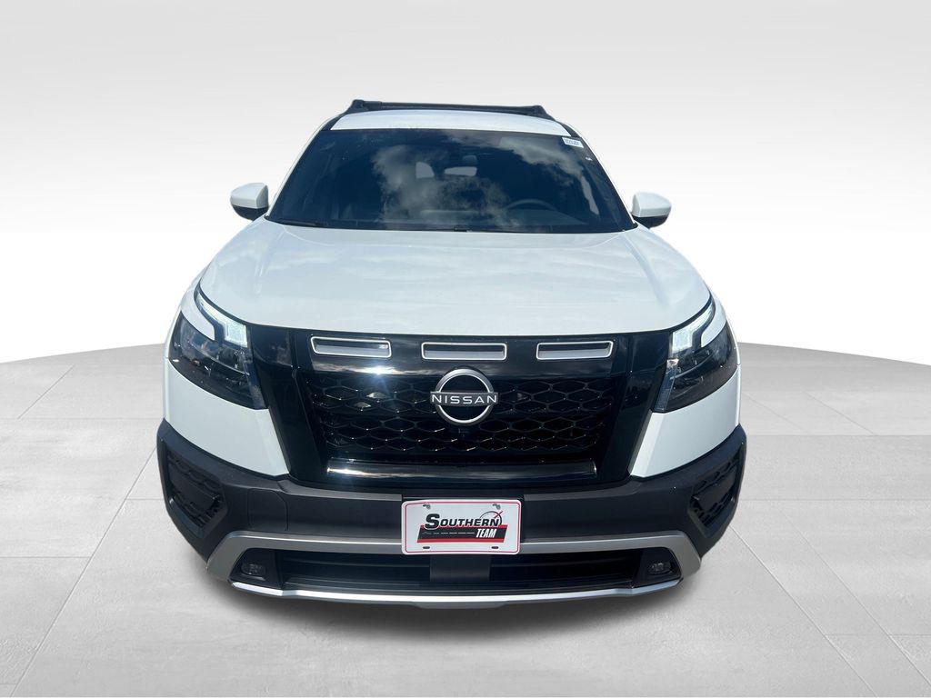 new 2025 Nissan Pathfinder car, priced at $42,978