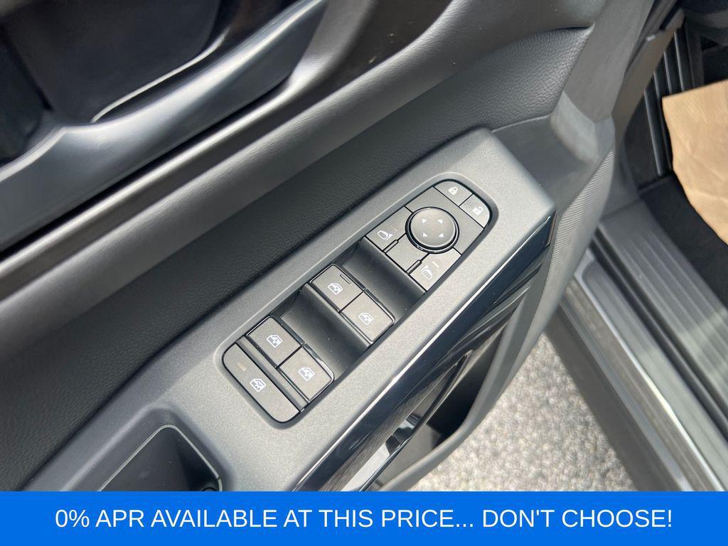 new 2025 Nissan Pathfinder car, priced at $40,168