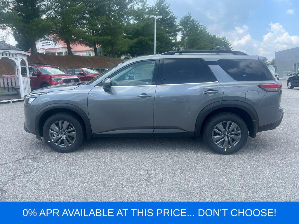 new 2025 Nissan Pathfinder car, priced at $40,168