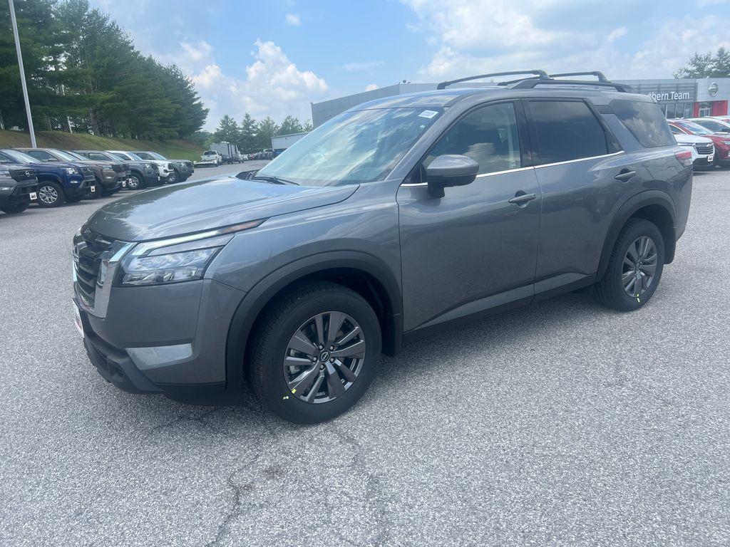 new 2025 Nissan Pathfinder car, priced at $40,168