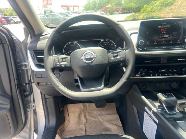 new 2025 Nissan Rogue car, priced at $30,362