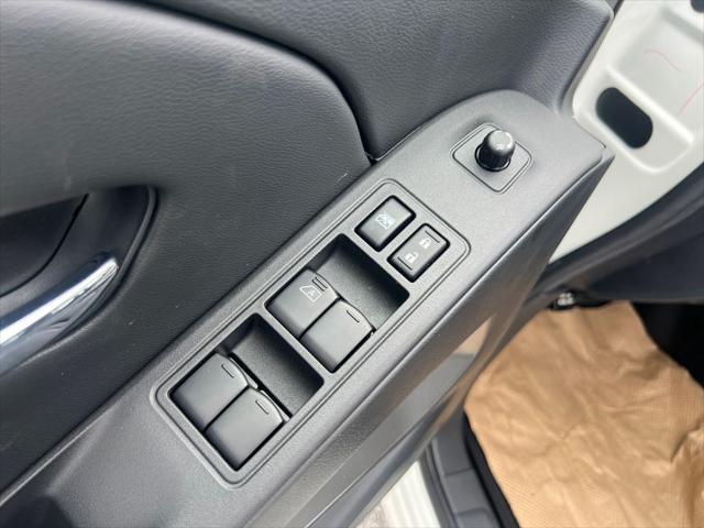 new 2025 Nissan Frontier car, priced at $36,622