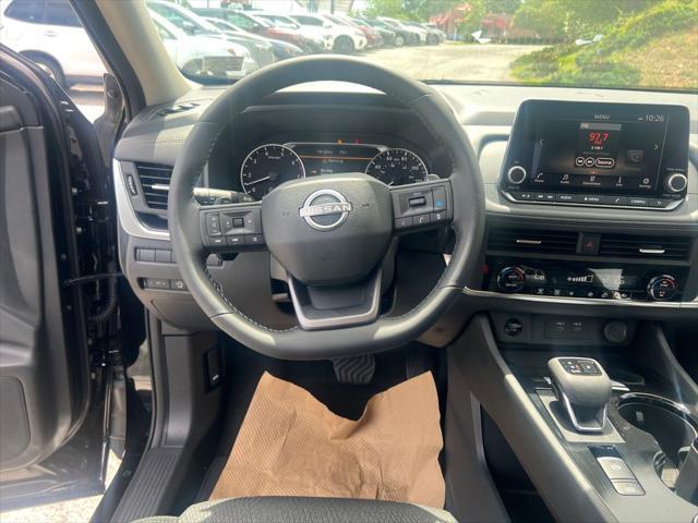 new 2025 Nissan Rogue car, priced at $30,562
