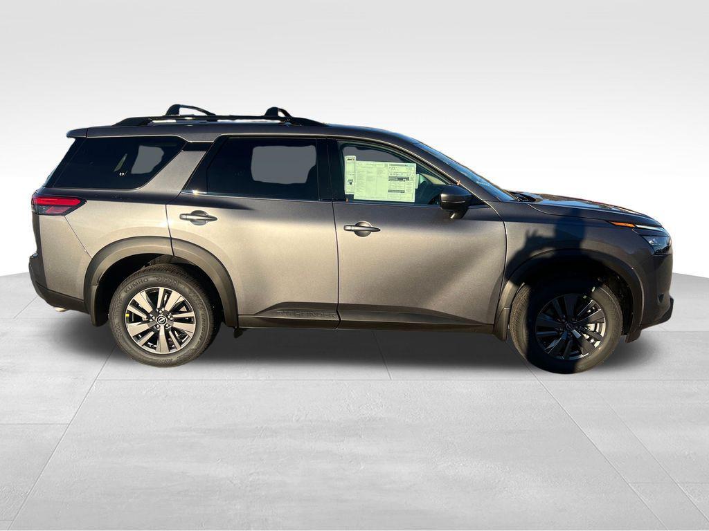 new 2025 Nissan Pathfinder car, priced at $36,879