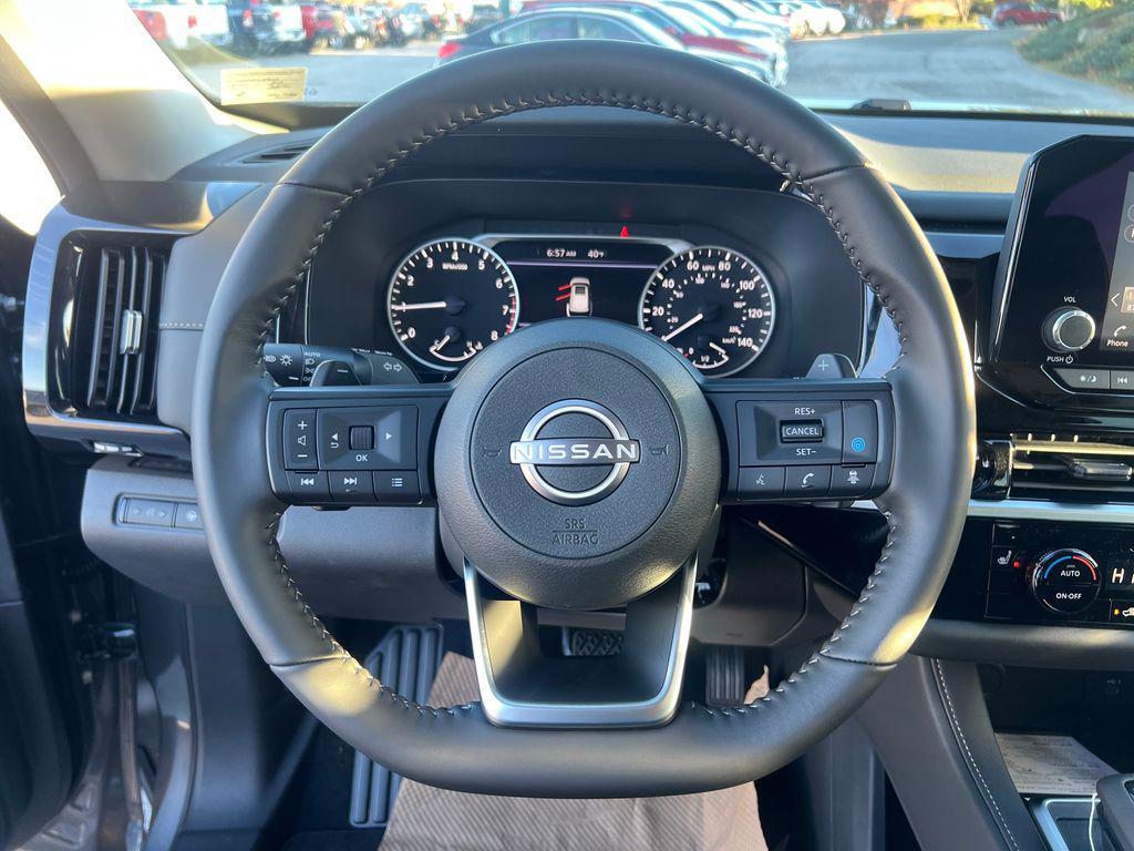 new 2025 Nissan Pathfinder car, priced at $36,879