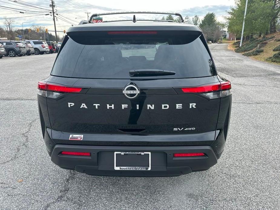 new 2024 Nissan Pathfinder car, priced at $38,067