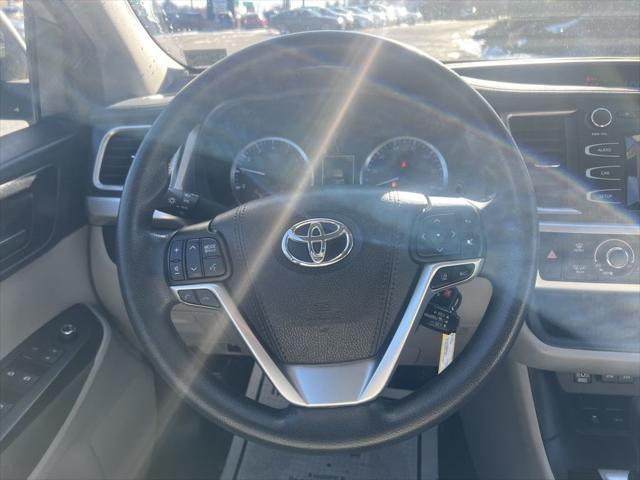 used 2019 Toyota Highlander car, priced at $28,314