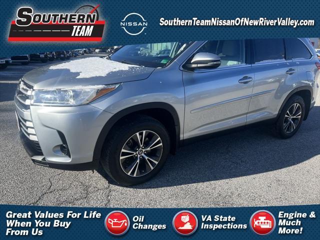 used 2019 Toyota Highlander car, priced at $28,314