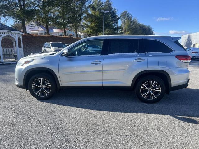 used 2019 Toyota Highlander car, priced at $28,314