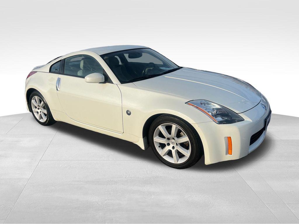 used 2004 Nissan 350Z car, priced at $12,987
