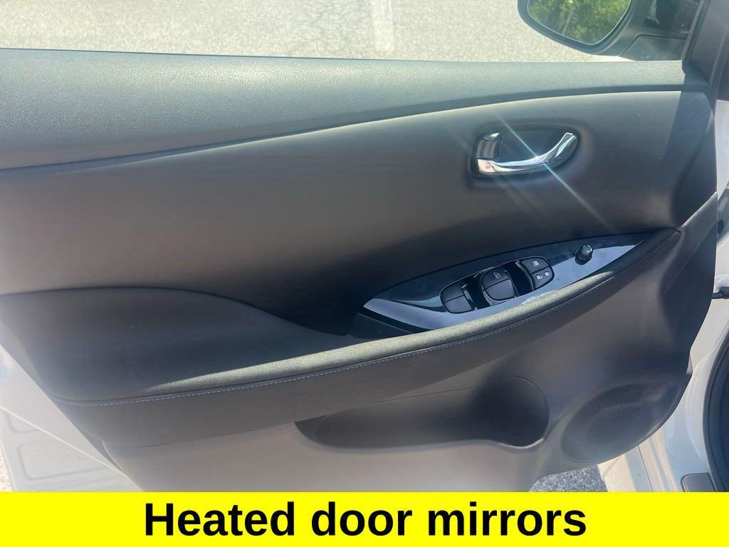 new 2025 Nissan Leaf car, priced at $28,681
