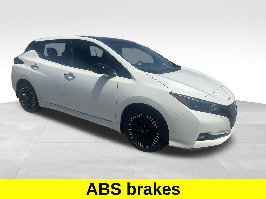 new 2025 Nissan Leaf car, priced at $28,681