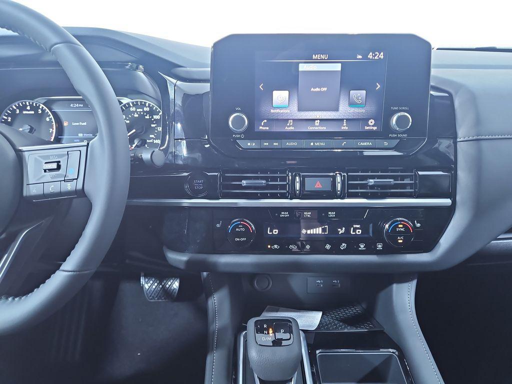 new 2025 Nissan Pathfinder car, priced at $36,493