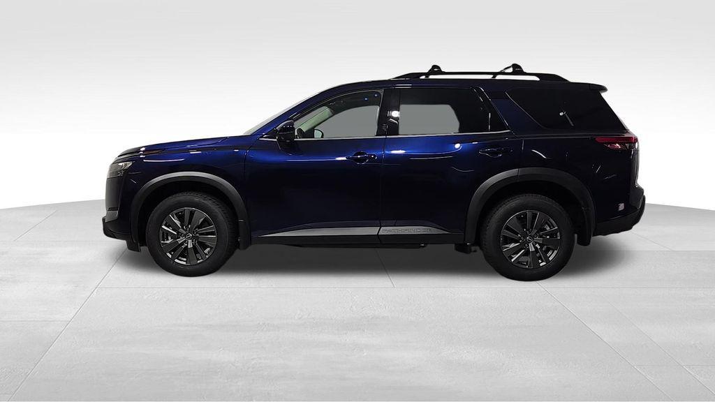 new 2025 Nissan Pathfinder car, priced at $36,493
