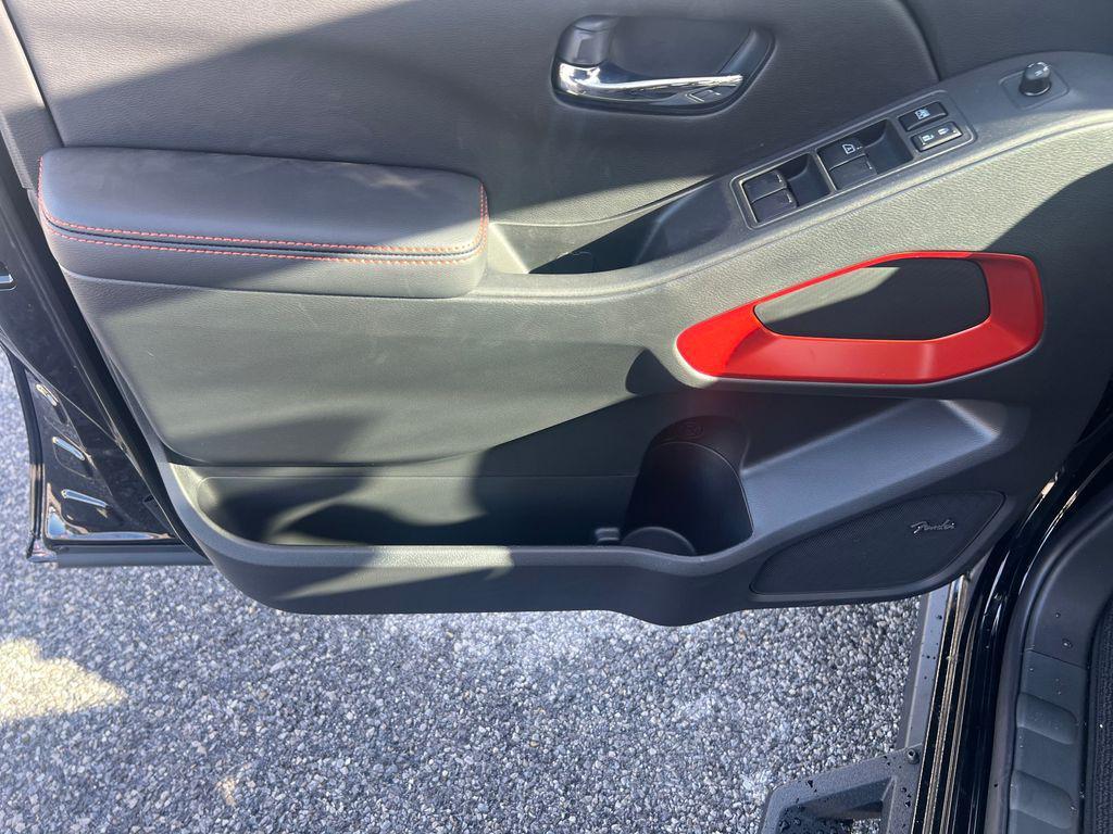 new 2025 Nissan Frontier car, priced at $42,257