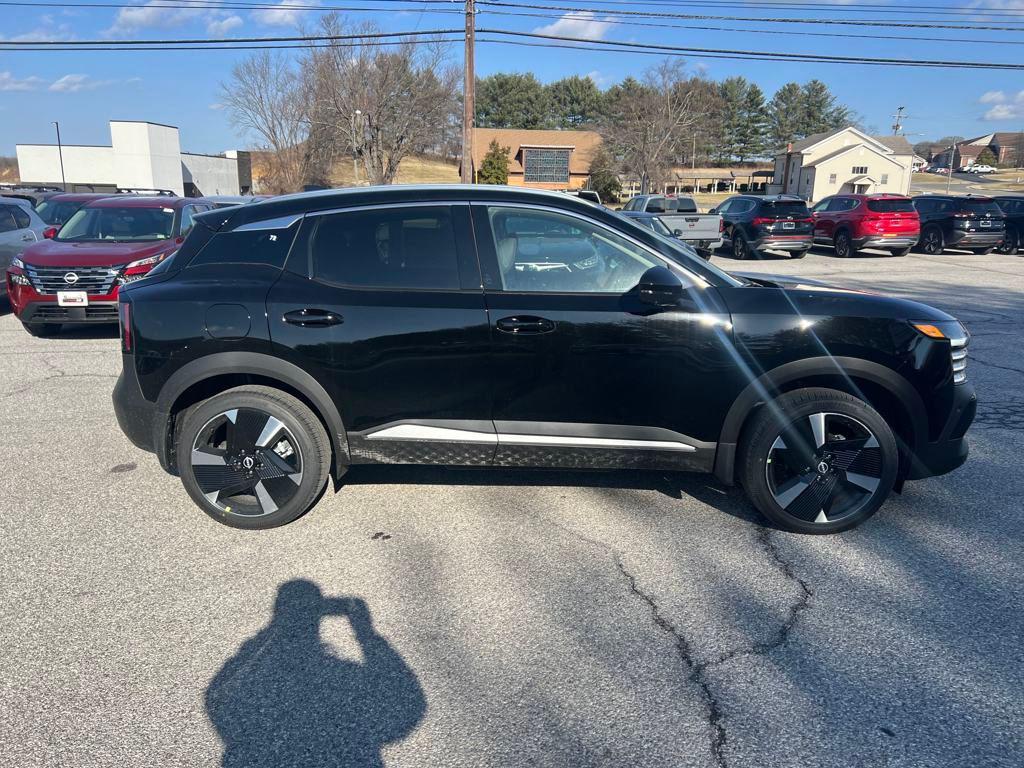 new 2025 Nissan Kicks car, priced at $27,634