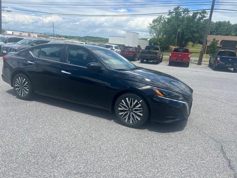 new 2024 Nissan Altima car, priced at $26,692