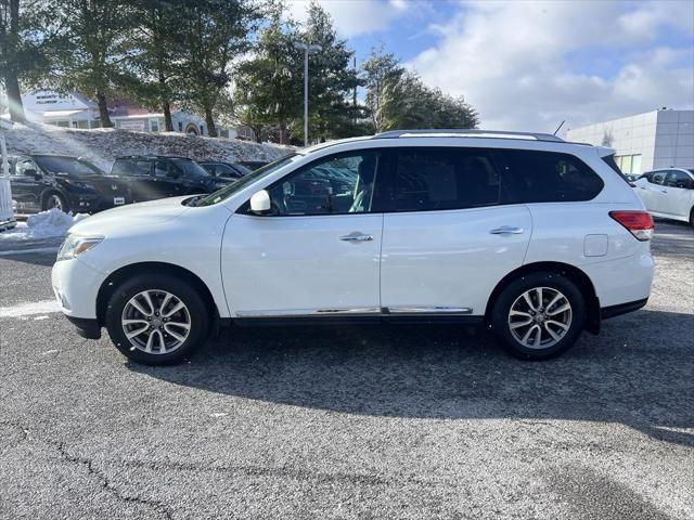 used 2015 Nissan Pathfinder car, priced at $9,995