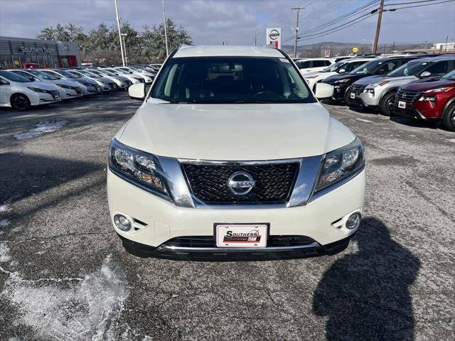 used 2015 Nissan Pathfinder car, priced at $9,995