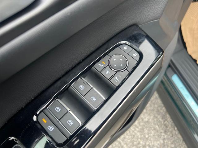 new 2025 Nissan Pathfinder car, priced at $49,239