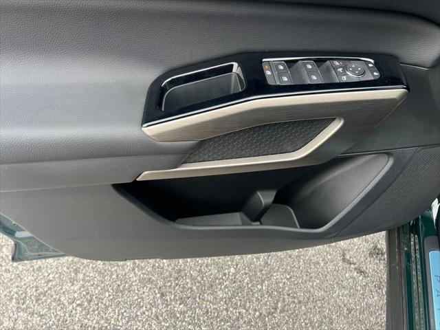 new 2025 Nissan Pathfinder car, priced at $49,239