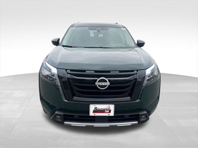 new 2025 Nissan Pathfinder car, priced at $49,239
