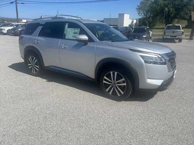 new 2024 Nissan Pathfinder car, priced at $50,127