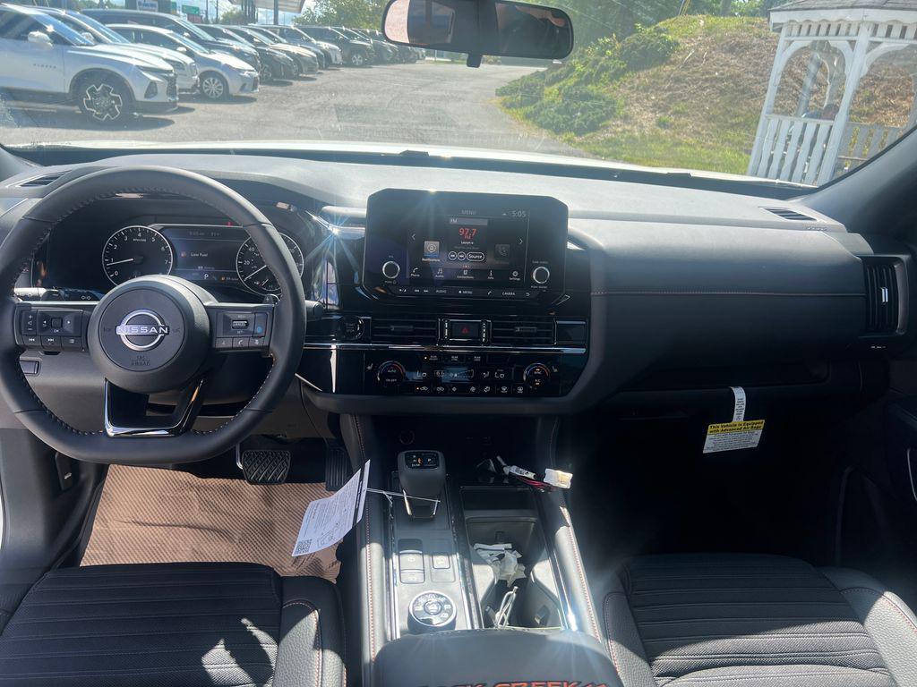 new 2025 Nissan Pathfinder car, priced at $36,873