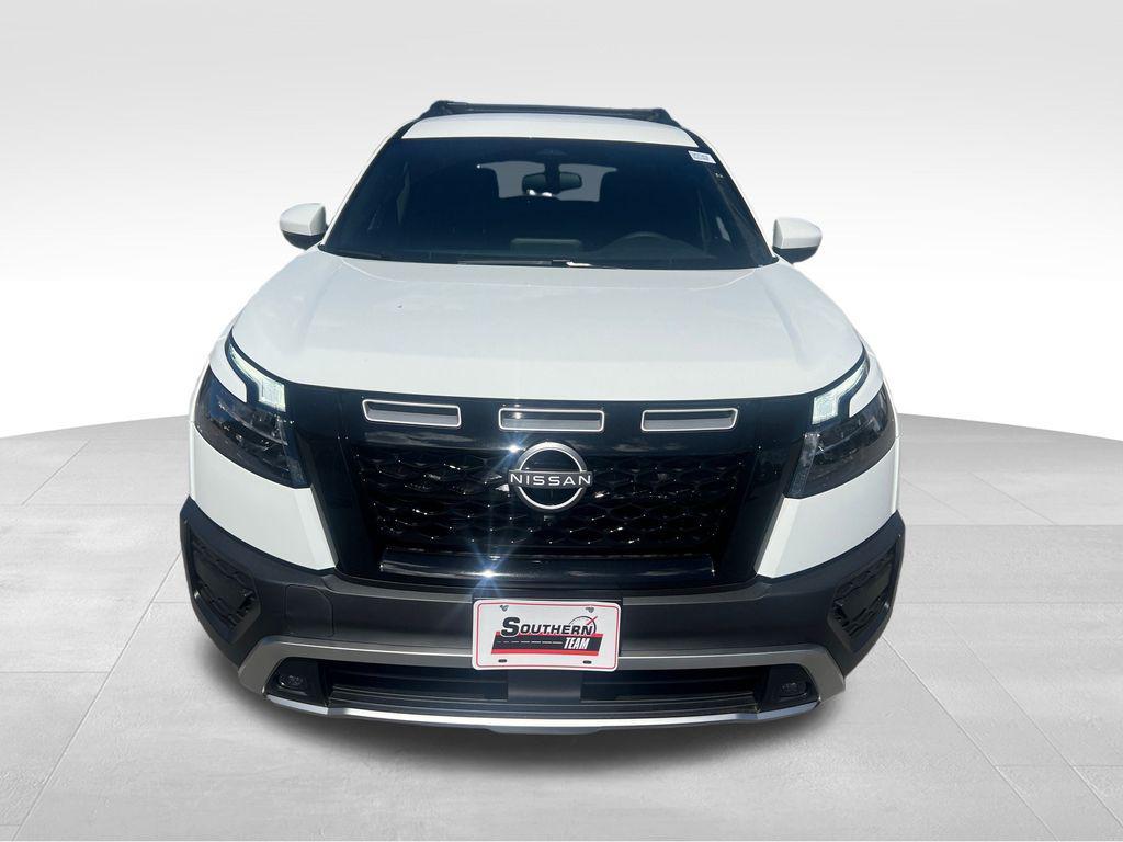 new 2025 Nissan Pathfinder car, priced at $36,873