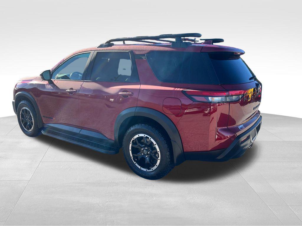 used 2023 Nissan Pathfinder car, priced at $35,987