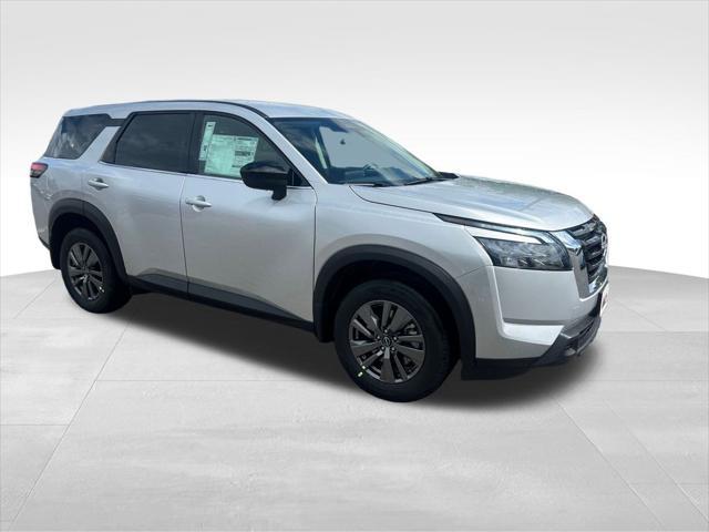 new 2025 Nissan Pathfinder car, priced at $37,104