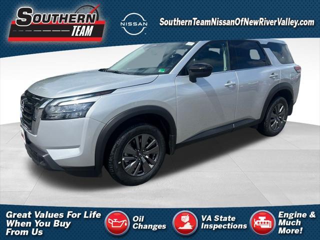 new 2025 Nissan Pathfinder car, priced at $37,360