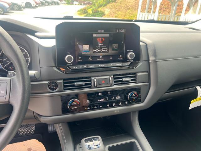 new 2025 Nissan Pathfinder car, priced at $37,104