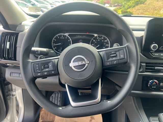 new 2025 Nissan Pathfinder car, priced at $37,104