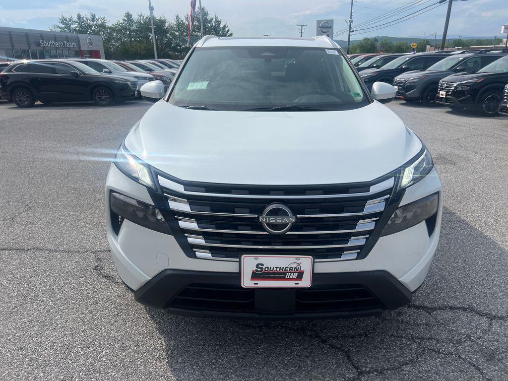 new 2025 Nissan Rogue car, priced at $33,029