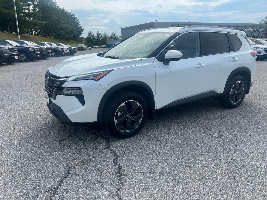 new 2025 Nissan Rogue car, priced at $33,029