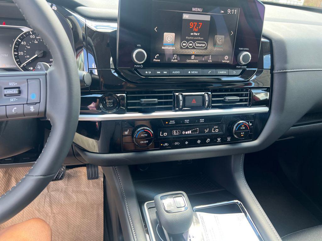 new 2025 Nissan Pathfinder car, priced at $40,769