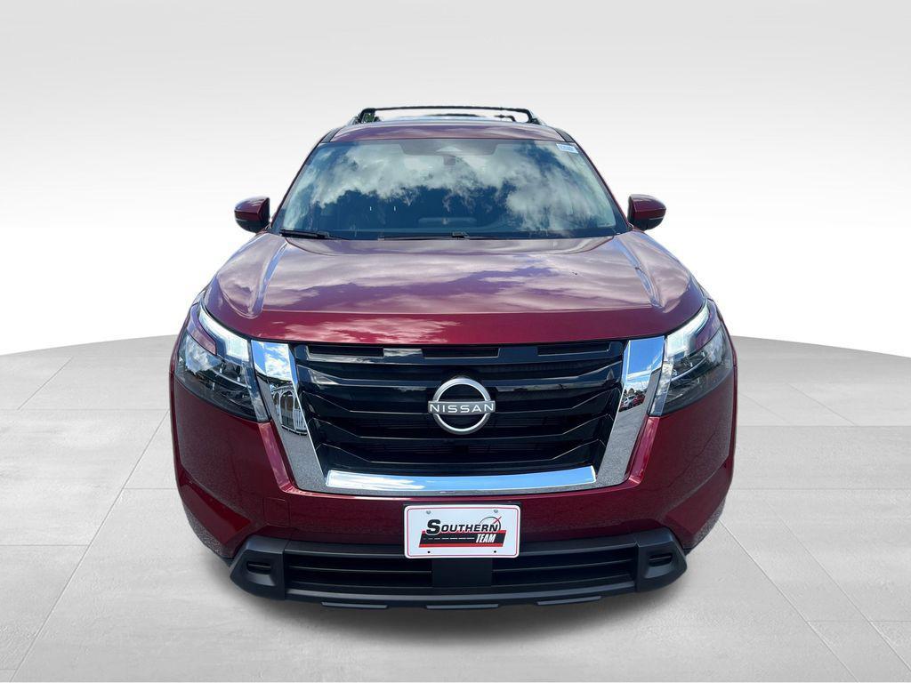 new 2025 Nissan Pathfinder car, priced at $40,769