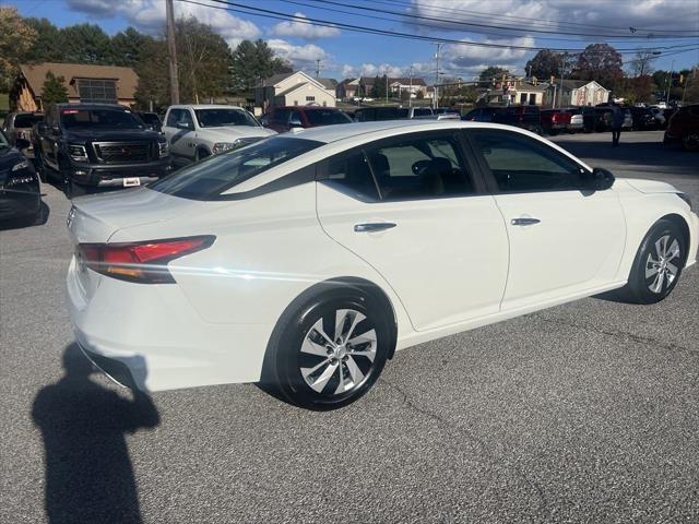 new 2025 Nissan Altima car, priced at $27,058