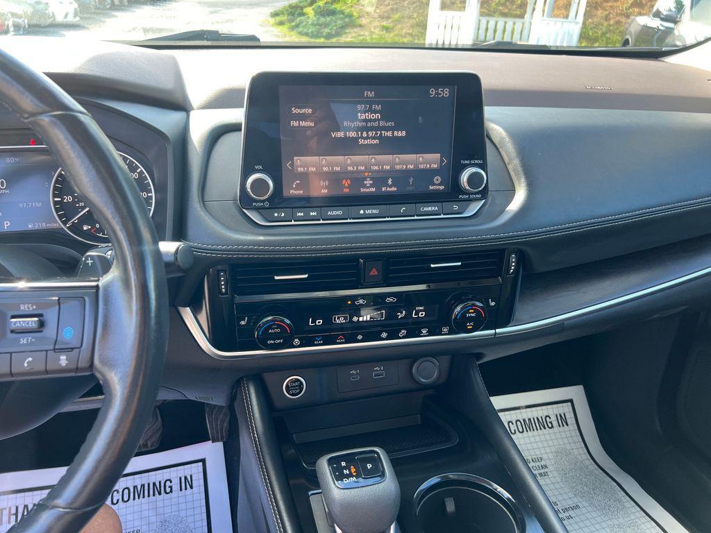 used 2021 Nissan Rogue car, priced at $22,987