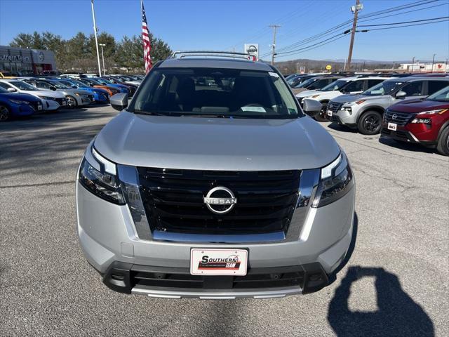 new 2025 Nissan Pathfinder car, priced at $46,821