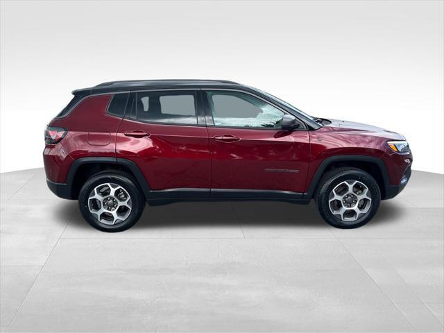 used 2022 Jeep Compass car, priced at $25,756