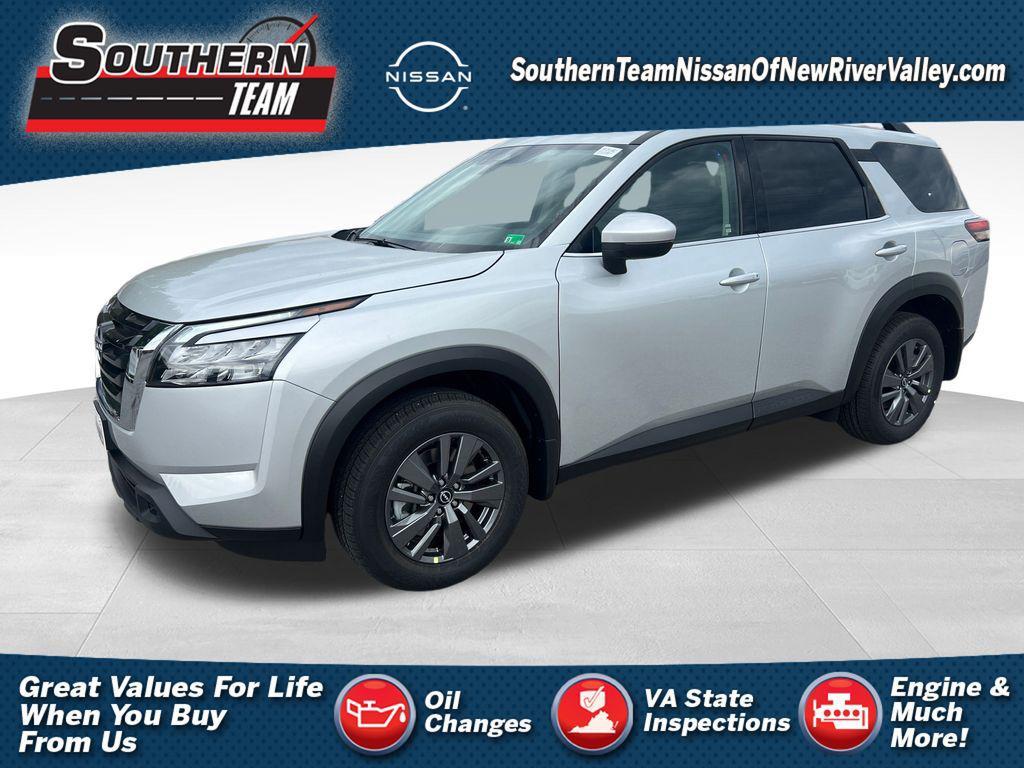 new 2025 Nissan Pathfinder car, priced at $42,170