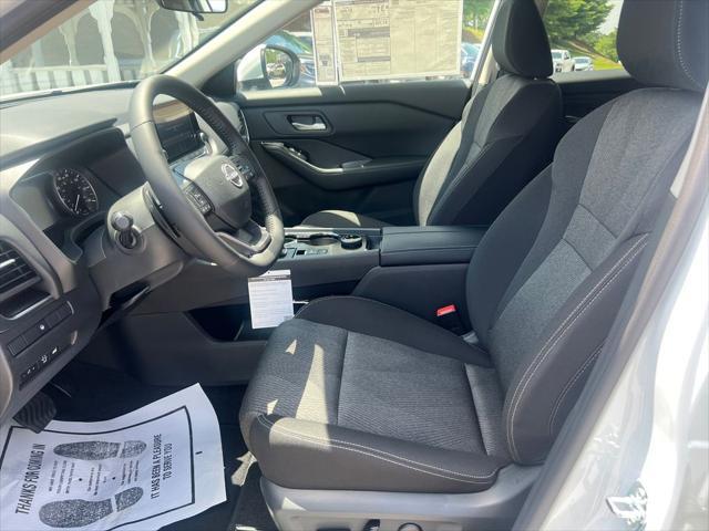 new 2025 Nissan Rogue car, priced at $31,079