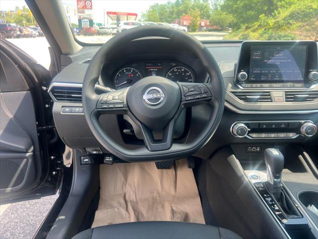 new 2025 Nissan Altima car, priced at $26,121