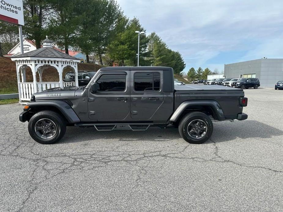 used 2022 Jeep Gladiator car, priced at $35,987