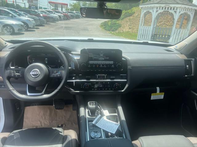 new 2025 Nissan Pathfinder car, priced at $51,265