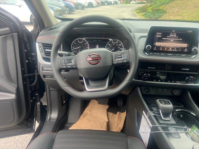 new 2025 Nissan Rogue car, priced at $33,756