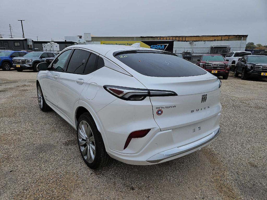 new 2025 Buick Envista car, priced at $31,999